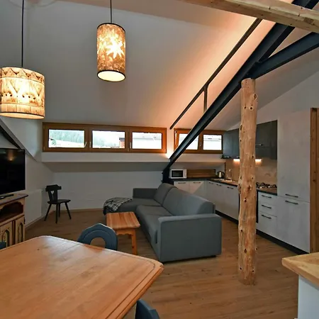 Apartment Cirmolo Val Comelico Comfortable & Spacious